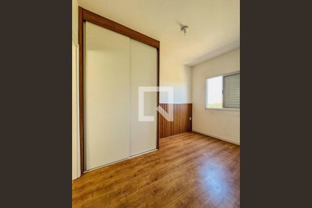 Quarto de apartamento à venda com 2 quartos, 57m² em Jardim Dulce (Nova Veneza), Sumaré