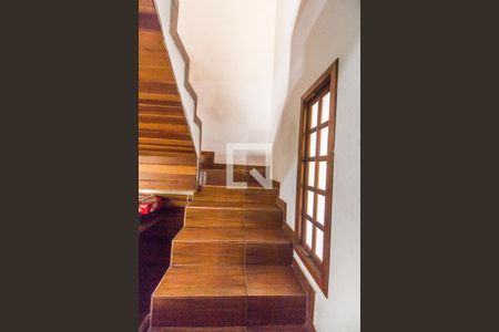 Escada de casa à venda com 1 quarto, 125m² em Nova Aldeinha, Barueri