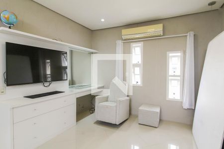 Suíte de casa à venda com 2 quartos, 149m² em Niterói, Canoas