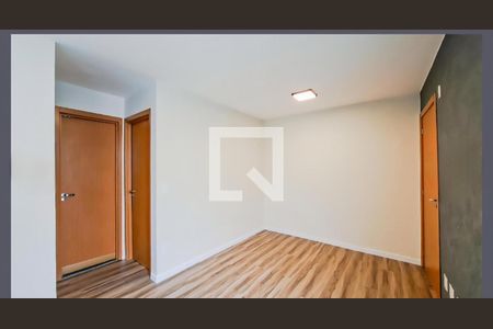 Foto 02 de apartamento para alugar com 2 quartos, 39m² em Vila Rio de Janeiro, Guarulhos