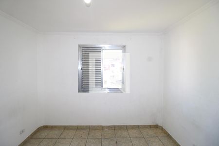 Quarto 2 de apartamento para alugar com 2 quartos, 45m² em Conjunto Habitacional Fazenda do Carmo, São Paulo