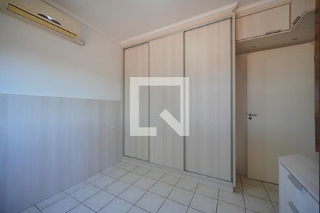 Quarto 2 de apartamento para alugar com 2 quartos, 54m² em Bom Viver, São José