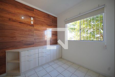 Quarto 2 de apartamento para alugar com 2 quartos, 54m² em Bom Viver, São José