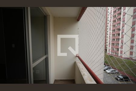 Sacada de apartamento à venda com 3 quartos, 69m² em Jardim do Estádio, Santo André