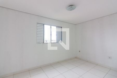 Quarto 1 de casa para alugar com 2 quartos, 75m² em Bandeiras, Osasco