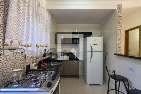 Cozinha  de casa de condomínio para alugar com 2 quartos, 80m² em Balneario Japurá, Praia Grande