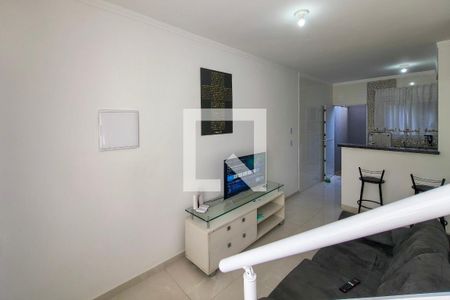 Sala de casa de condomínio para alugar com 2 quartos, 80m² em Balneario Japurá, Praia Grande