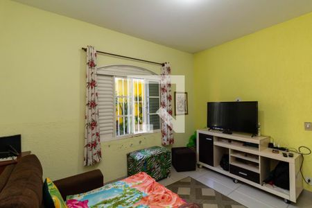 Sala 2 de casa para alugar com 3 quartos, 300m² em Jardim Robru, São Paulo