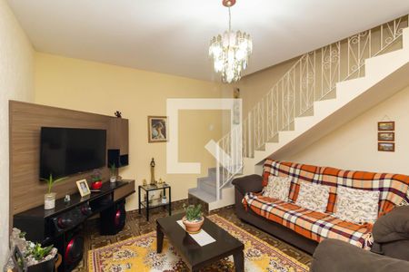 Sala de casa para alugar com 3 quartos, 300m² em Jardim Robru, São Paulo