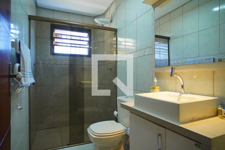Banheiro  de casa à venda com 2 quartos, 200m² em Partenon, Porto Alegre