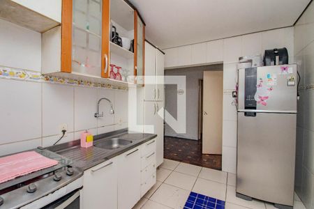 Cozinha/Área de serviço de apartamento à venda com 2 quartos, 70m² em Petrópolis, Porto Alegre