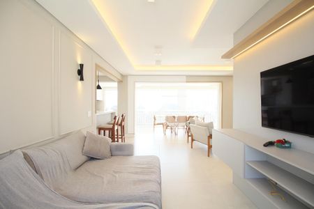 Sala de TV de apartamento à venda com 3 quartos, 138m² em Vila Andrade, São Paulo