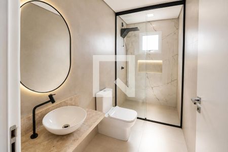 Banheiro 1 de casa para alugar com 3 quartos, 300m² em Parque da Matriz, Cachoeirinha
