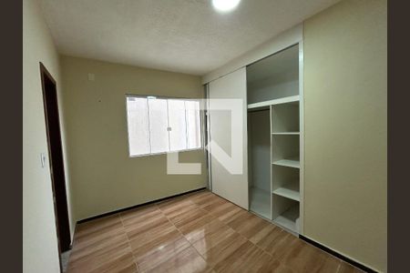 Quarto 1 - Suite de casa para alugar com 2 quartos, 200m² em Vila Valqueire, Rio de Janeiro