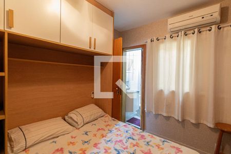 Suíte 1 de casa de condomínio à venda com 3 quartos, 105m² em Vila Talarico, São Paulo