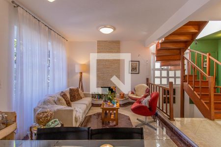 Sala 1 de casa de condomínio para alugar com 3 quartos, 220m² em Granja Viana, Cotia