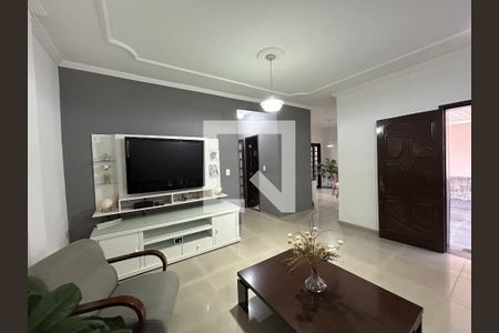 Casa à venda com 3 quartos, 290m² em Praça Seca, Rio de Janeiro