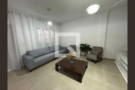 Sala de casa à venda com 3 quartos, 290m² em Praça Seca, Rio de Janeiro