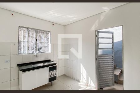 Cozinha  de casa para alugar com 1 quarto, 40m² em Parque Boturussu, São Paulo