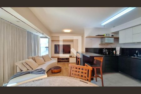 Sala e Cozinha de apartamento à venda com 1 quarto, 80m² em Jardim Paulista, São Paulo
