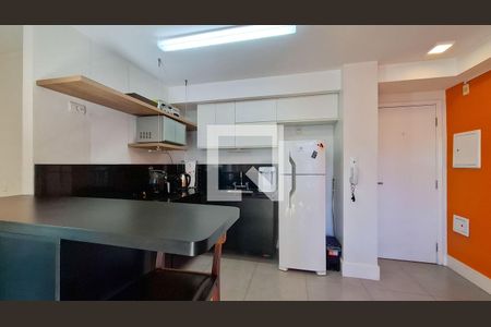 Sala e Cozinha de apartamento à venda com 1 quarto, 80m² em Jardim Paulista, São Paulo