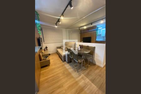 Sala de apartamento para alugar com 2 quartos, 44m² em Jardim Iris, São Paulo