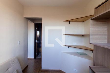 Quarto 1 de kitnet/studio para alugar com 1 quarto, 23m² em Novo Mundo, Curitiba