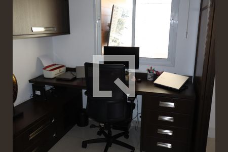 Escritório de apartamento à venda com 3 quartos, 130m² em Jardim Avelino, São Paulo