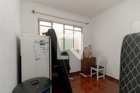 Quarto 2 de casa à venda com 4 quartos, 125m² em Jardim Santa Teresinha, São Paulo