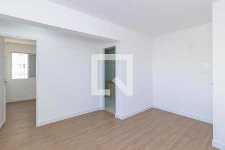 Sala de apartamento para alugar com 2 quartos, 52m² em Vila Jaraguá, São Paulo