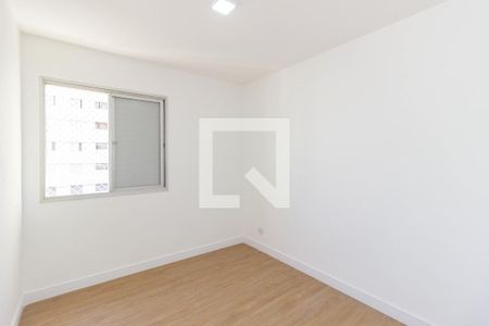 Quarto 1 de apartamento para alugar com 2 quartos, 52m² em Vila Jaraguá, São Paulo