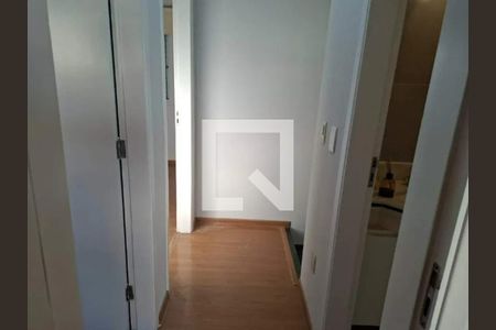Corredor de casa de condomínio para alugar com 3 quartos, 120m² em Jardim Bom Retiro, Campinas