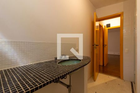 Banheiro de apartamento à venda com 2 quartos, 90m² em Sumarezinho, São Paulo
