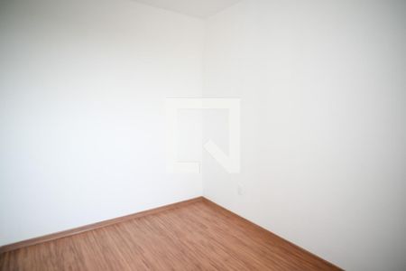Quarto 2 de apartamento para alugar com 2 quartos, 43m² em Jardim Maria Estela, São Paulo
