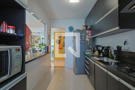 Apartamento à venda com 3 quartos, 83m² em Buritis, Belo Horizonte
