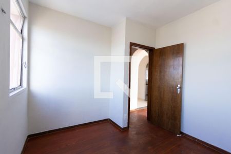 Quarto 1 de apartamento para alugar com 2 quartos, 88m² em Dom Cabral, Belo Horizonte