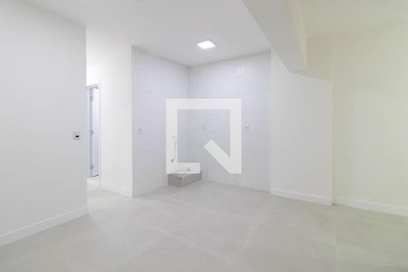 Sala/Cozinha de apartamento à venda com 2 quartos, 47m² em Centro Histórico, Porto Alegre