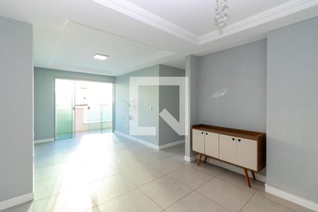 Sala de apartamento para alugar com 4 quartos, 93m² em Vila Valqueire, Rio de Janeiro