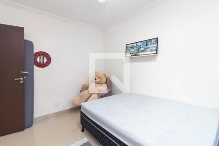 Quarto 1 de casa à venda com 3 quartos, 221m² em Guarujá, Porto Alegre