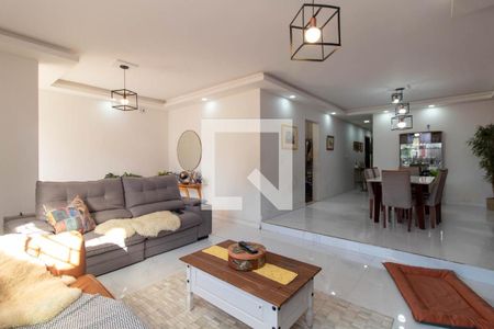 Casa à venda com 3 quartos, 221m² em Guarujá, Porto Alegre
