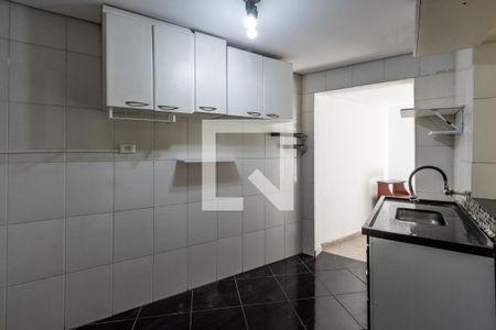 Cozinha de casa para alugar com 1 quarto, 45m² em Vila Romana, São Paulo