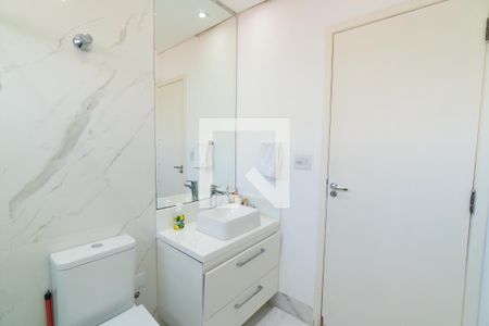 Banheiro da Suíte de casa à venda com 3 quartos, 222m² em Vila Guarani, São Paulo