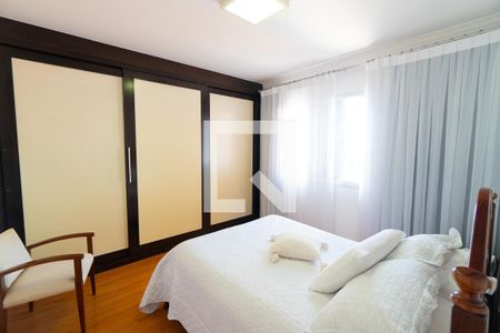 Suite de casa à venda com 3 quartos, 222m² em Vila Guarani, São Paulo