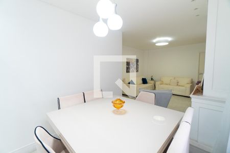 Sala de casa à venda com 3 quartos, 222m² em Vila Guarani, São Paulo