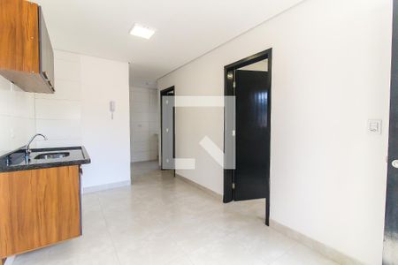 Sala/Cozinha de apartamento para alugar com 2 quartos, 80m² em Vila Campanela, São Paulo