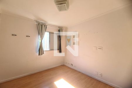 Quarto 1 de apartamento para alugar com 2 quartos, 55m² em Vila Alpina, São Paulo
