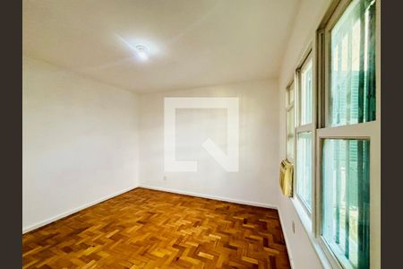 Quarto de apartamento à venda com 2 quartos, 110m² em Lagoa, Rio de Janeiro