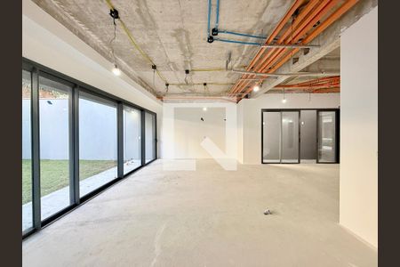 Sala  de casa de condomínio à venda com 4 quartos, 530m² em Itaim Bibi, São Paulo