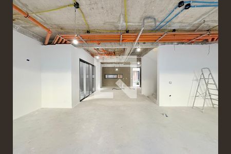 Sala  de casa de condomínio à venda com 4 quartos, 530m² em Itaim Bibi, São Paulo