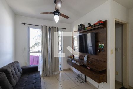 Sala/Cozinha/Área de Serviço  de apartamento para alugar com 2 quartos, 49m² em Penha de França, São Paulo